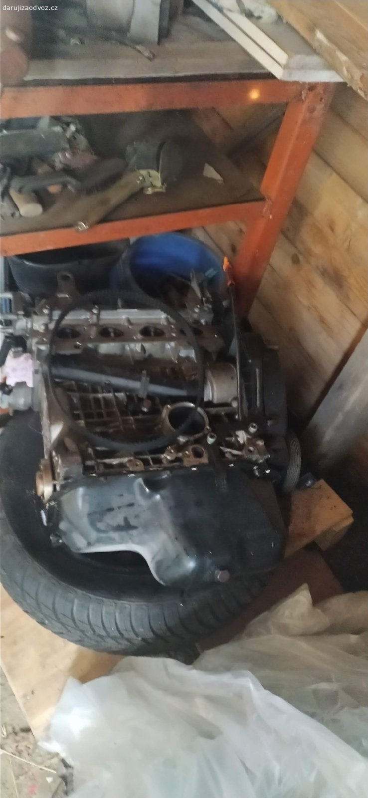 Daruji motor na Ibizu. Motor Ibiza 1,4//55kw najeto cca 90 tisíc km.