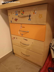 Daruji nábytek do dětského pokoje