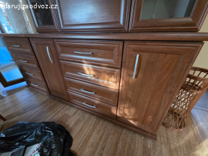 Daruji nábytek do obýváku