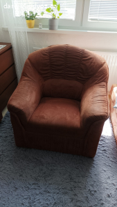 Daruji nábytek + sedací soupravu