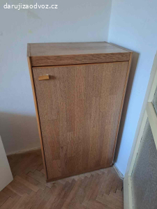 Daruji nábytkovou stěnu + skříňky