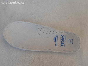 Daruji nenošené dětské plátěnky