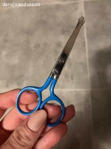 Daruji nůžtičky na nehty