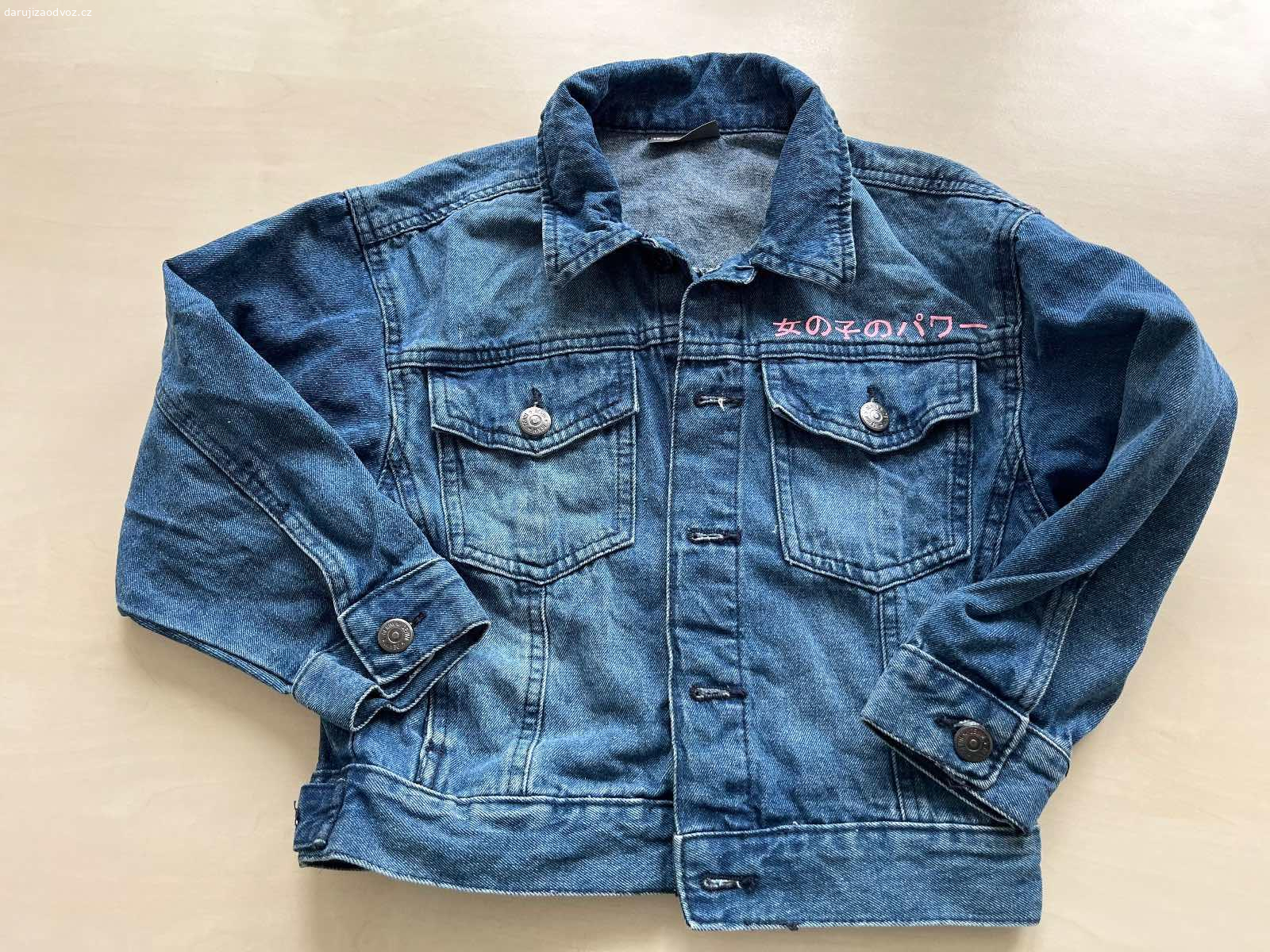 Daruji obleceni vel.134. Džíny, mikina a džinová bunda.
Mohu i zaslat.
K vyzvednuti v Michli po-ct 9-16hod