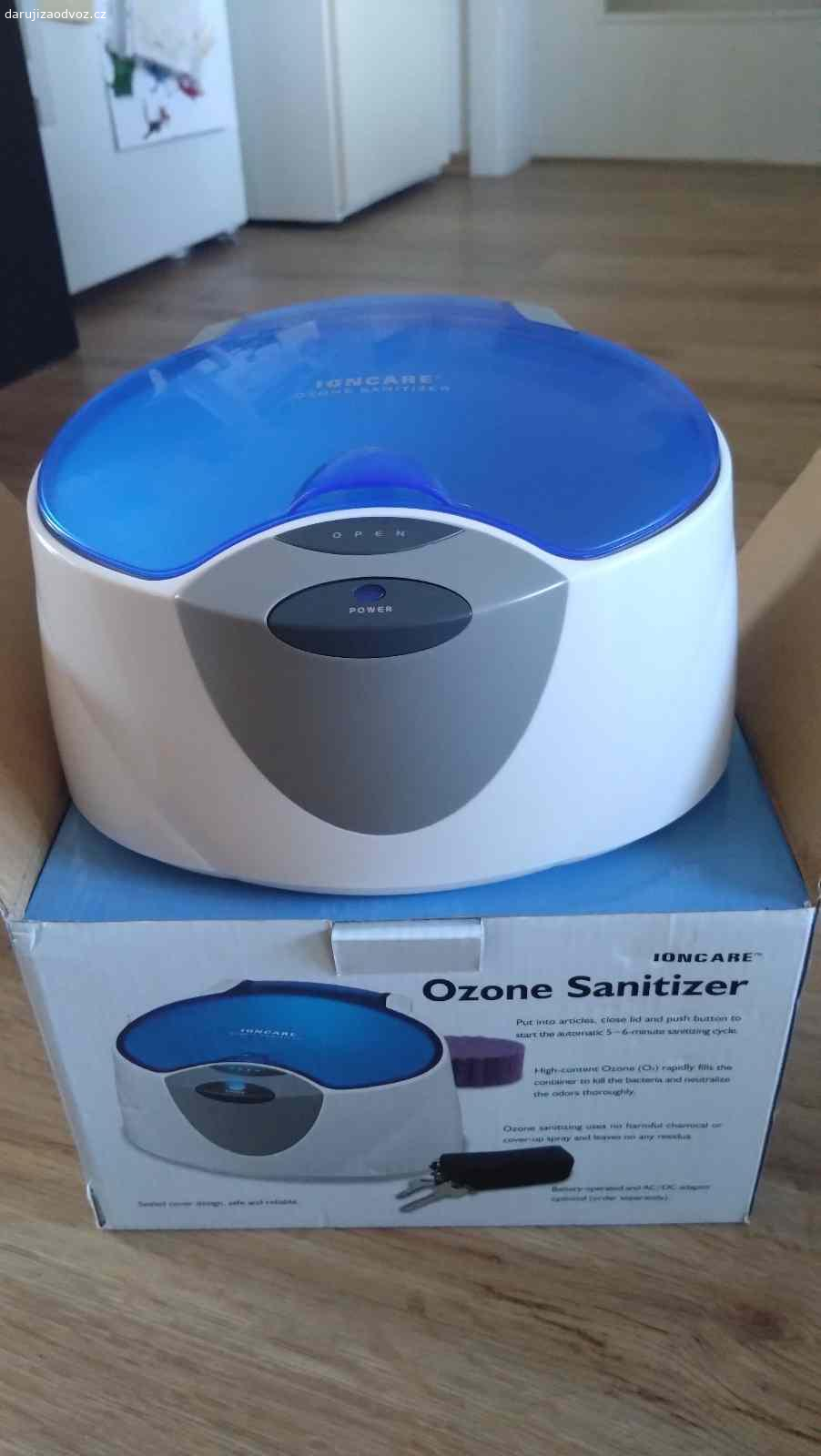 Daruji Ozone  Sanitizer. Daruji ozonový sterilizátor.