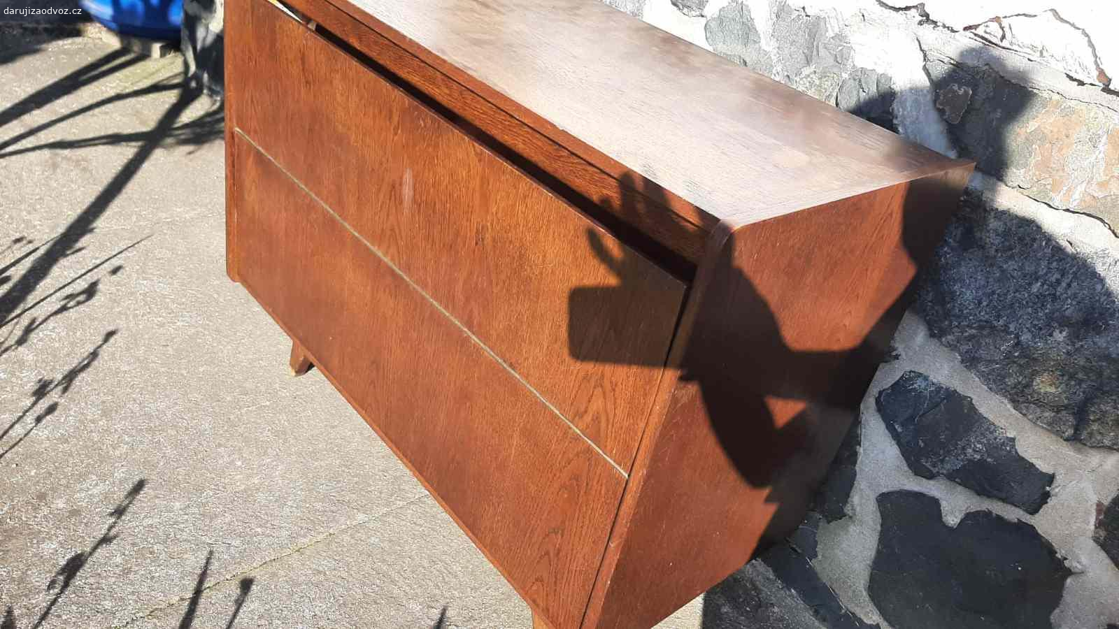 Daruji peřiňák. 95x76x44