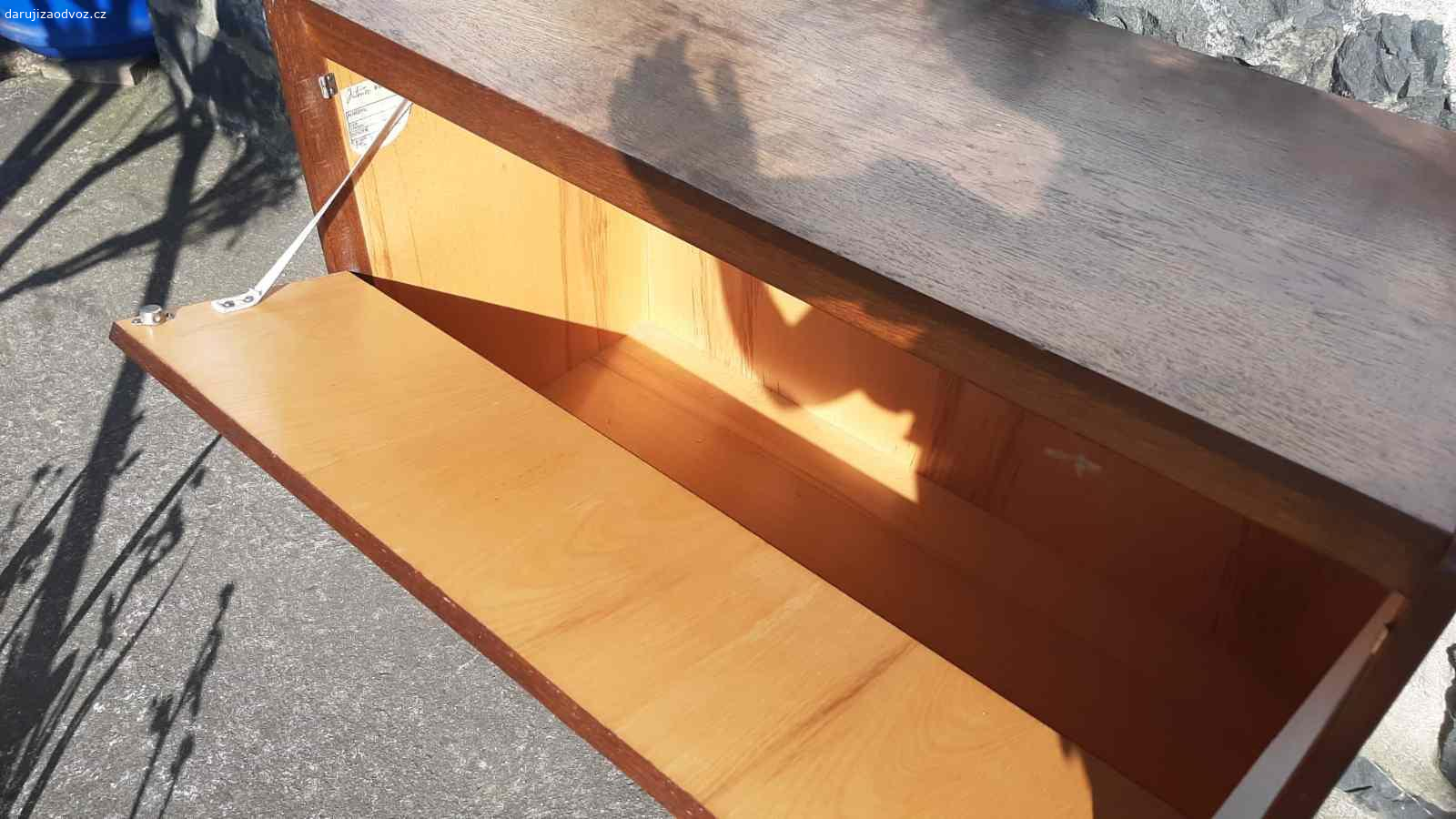 Daruji peřiňák. 95x76x44