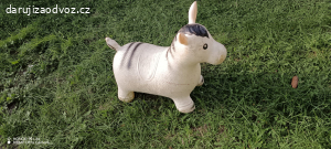 daruji po dětech ze zahrádky