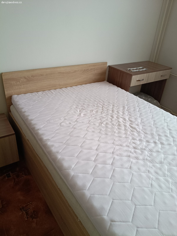 Daruji postel