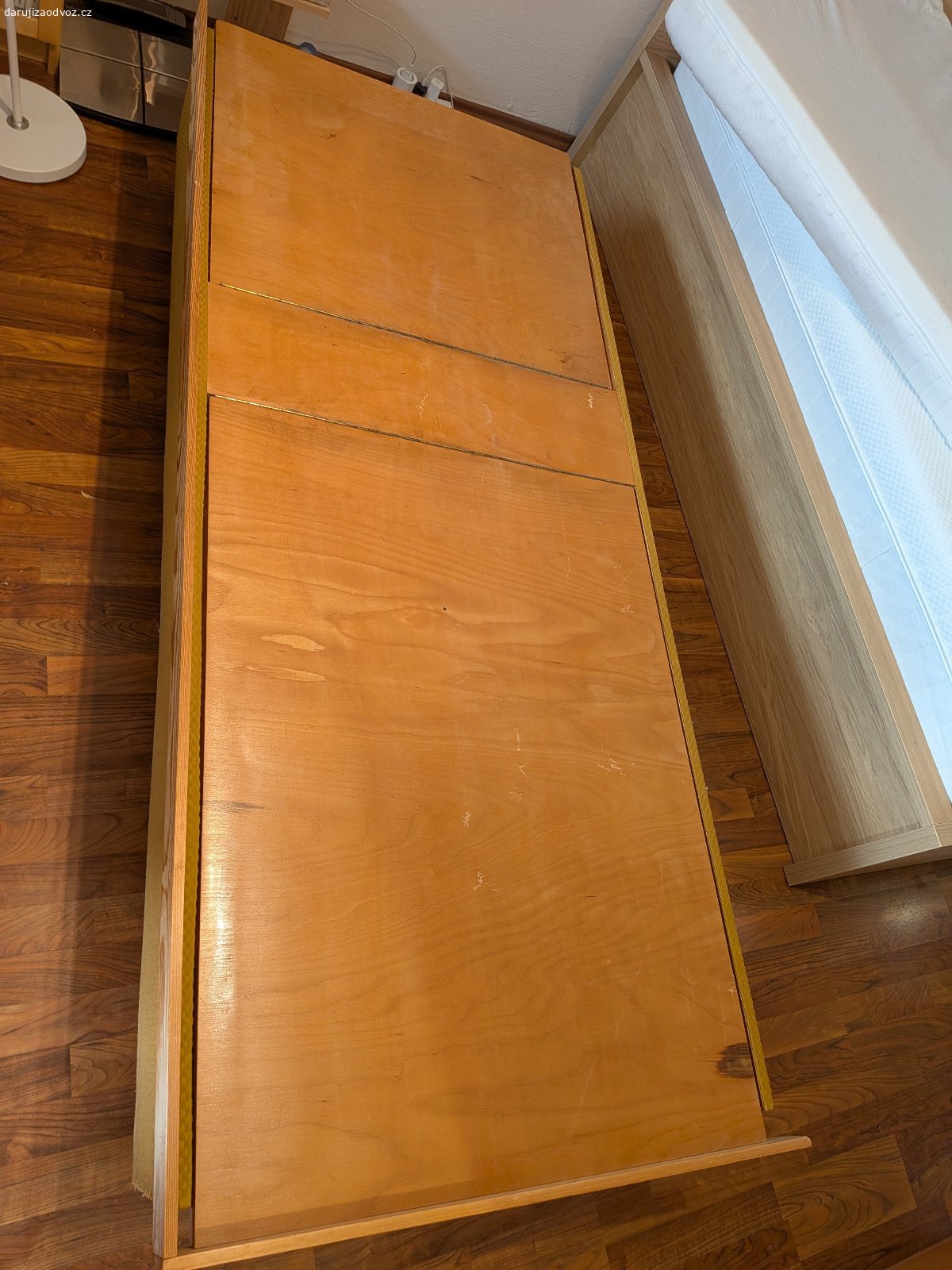 Daruji postel. Daruji postel 85x200
Úložný prostor
Bez matrace