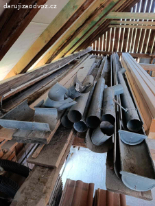 Daruji pozinkované žlaby a svody