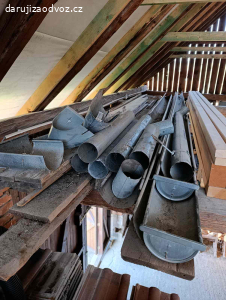 Daruji pozinkované žlaby a svody