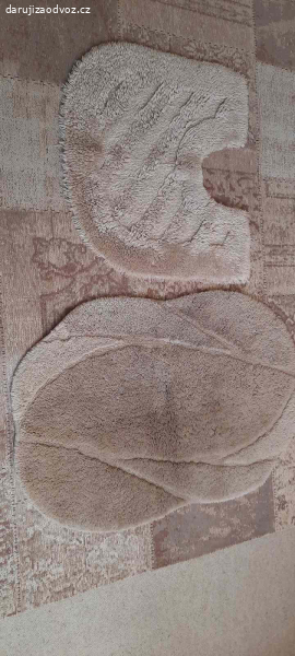 Daruji předložky do koupelny a na WC