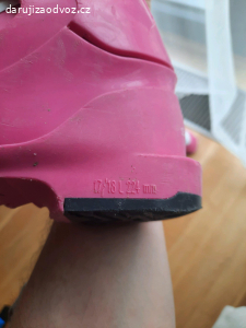 Daruji přeskáče vel. 18