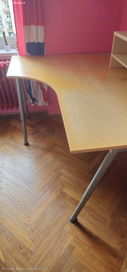 Daruji psací stůl za odvoz