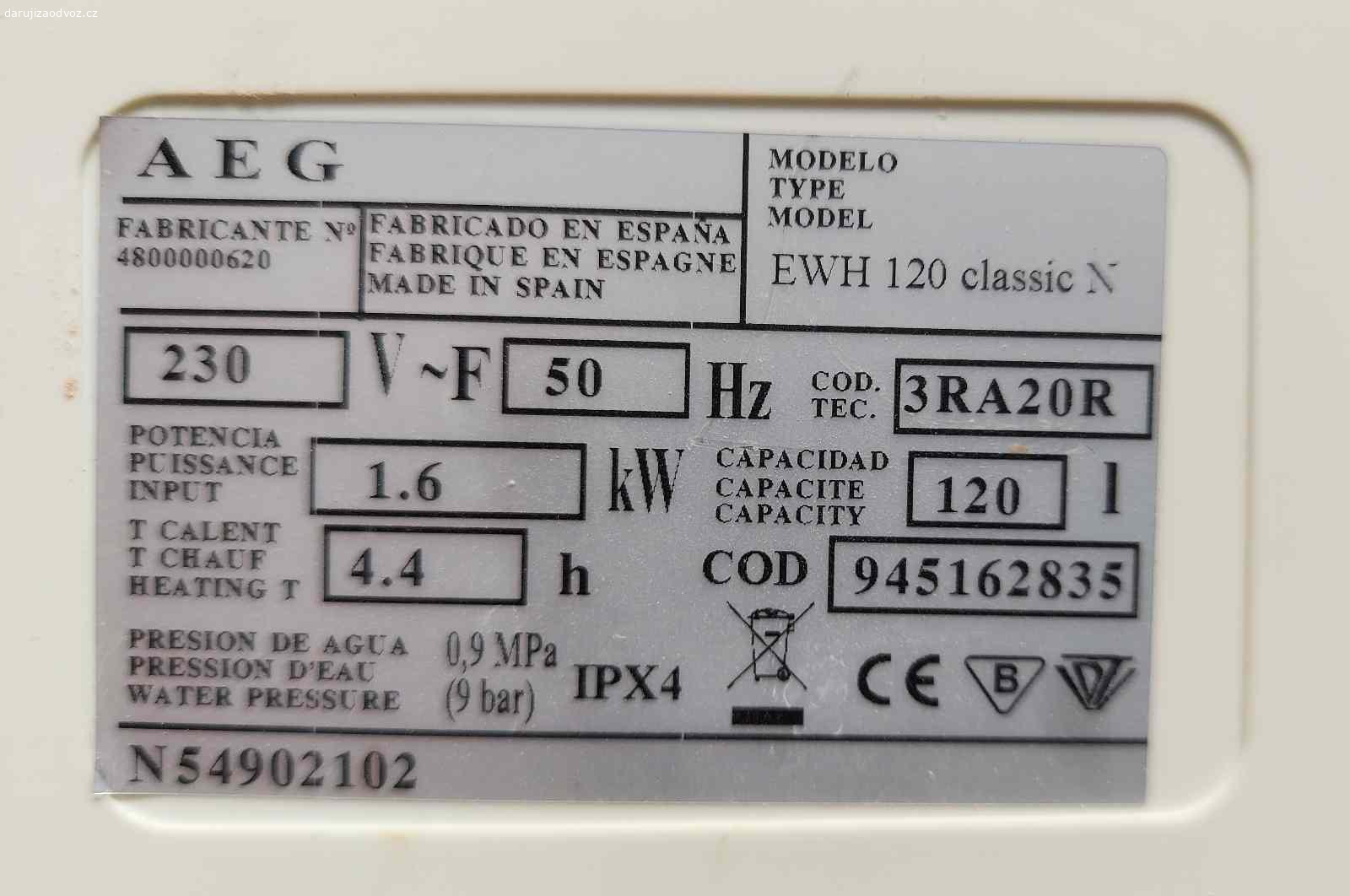 DARUJI řídící elektroniku bojleru AEG / ELEKTROLUX. Ovládací panel včetně příslušenství
bojleru AEG-EWH-COMFORT 50/100/120
případně EWH-CLASSIC:
- termostatický regulátor teploty,
- přepínač topných spirál,
- indikace výhřevu,
- havarijní termostat přehřátí.
(vymontováno z funkčního bojleru)