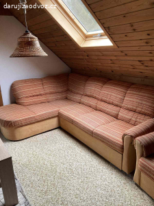 Daruji rohovou sedačku