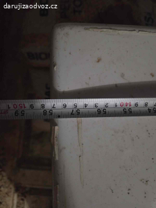 Daruji rohovou vanu za odvoz