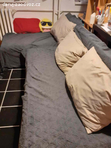 Daruji rozkládací gauč