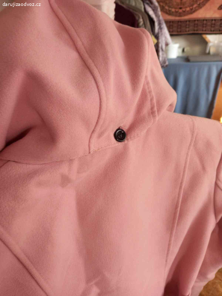 Daruji růžový kabát L