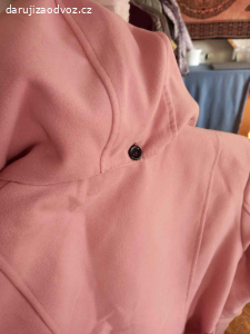 Daruji růžový kabát L