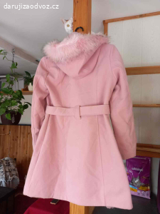 Daruji růžový kabát L