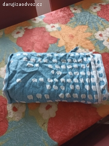 Daruji šátek na nošení miminka