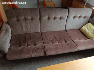 Daruji sedací soupravu za odvoz.