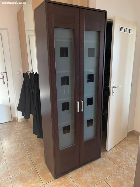 Daruji set skříní