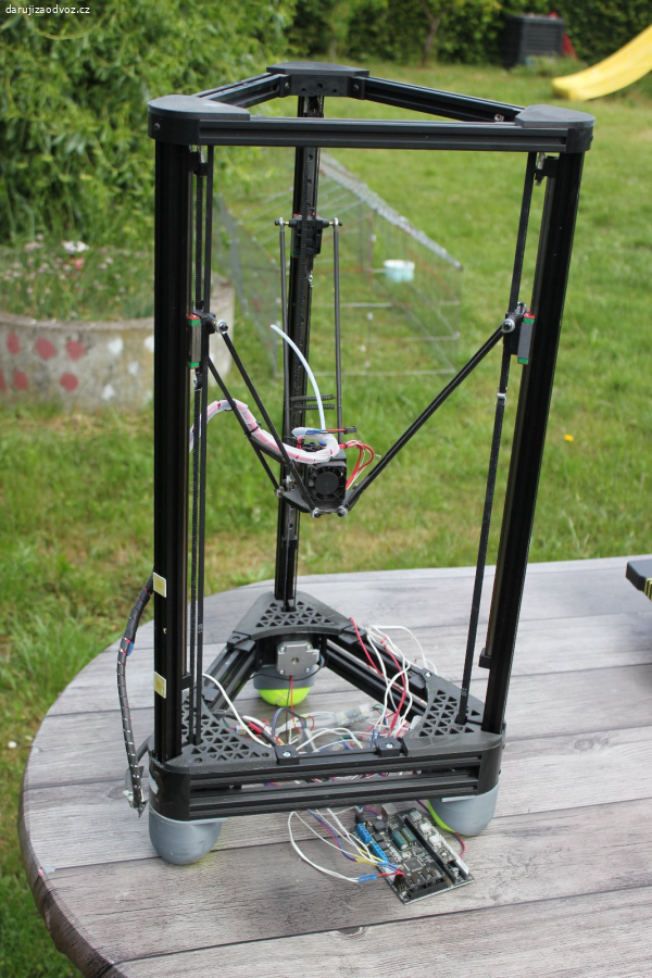 Daruji skelet Delta tiskárny (Anycubic Kossel)