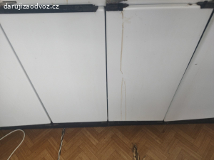 Daruji starou kovovou kuchynskou linku