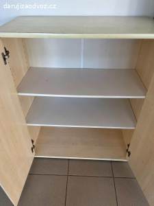 Daruji starší skříň