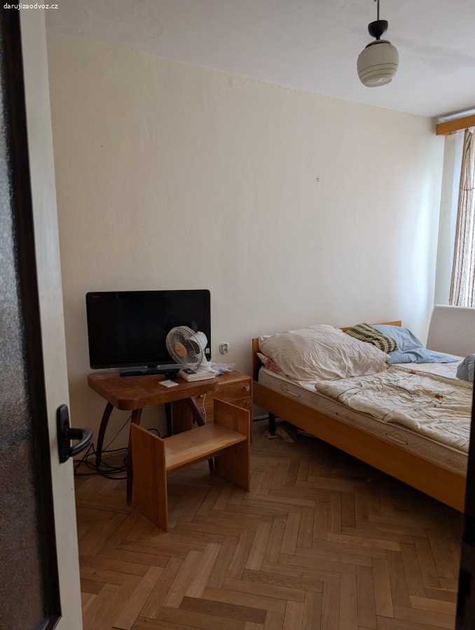 Daruji starý nábytek
