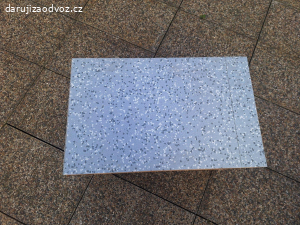 Daruji stolek/polici