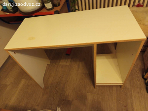 Daruji stůl IKEA bílý