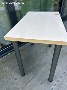 Daruji stůl od truhláře