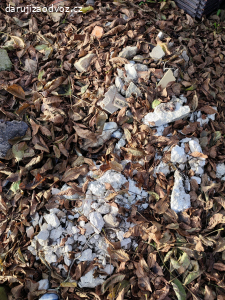 Daruji suť a staré tašky