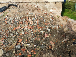 Daruji suť a staré tašky