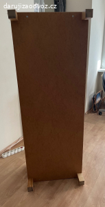 daruji TV stolek Ikea