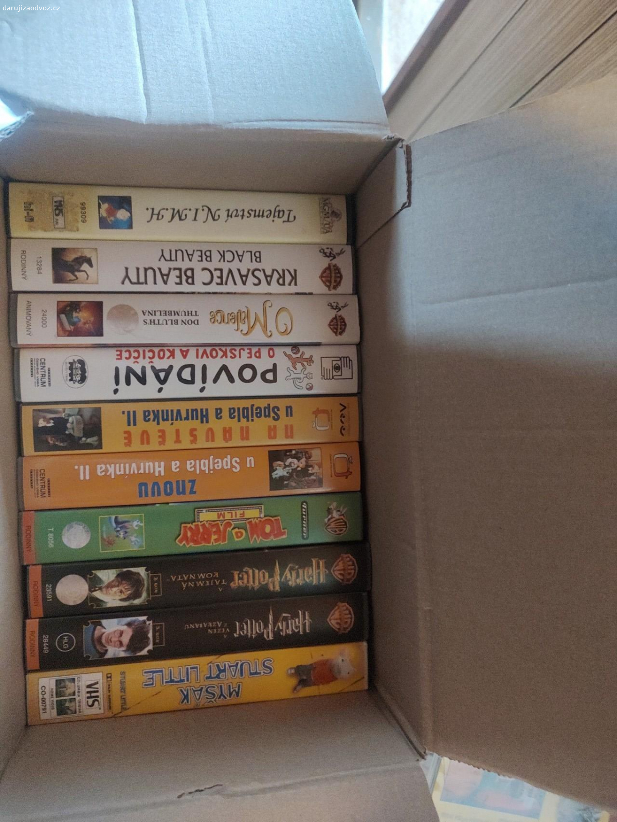 daruji VHS kazety. daruji spoustu VHS kazet pohádky i filmy pro dospělé