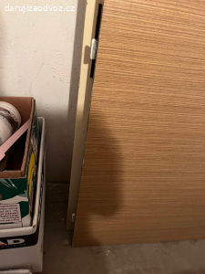 Daruji vstupní interiérové dveře