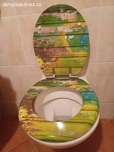 Daruji WC prkénko