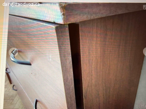 Daruji za odvoz 2 komody