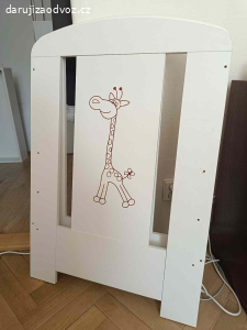 Daruji za odvoz dětskou postýlku včetně matrace...