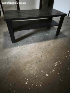 Daruji za odvoz konferenční stůl