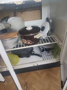 Daruji za odvoz kovovou kuchynskou linku Zlin