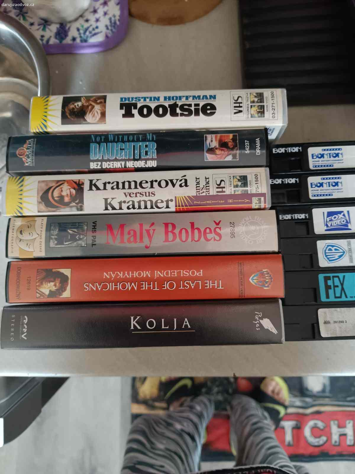 Daruji za odvoz originál vhs. Daruji za odvoz 12 originálních vhs v češtině.
