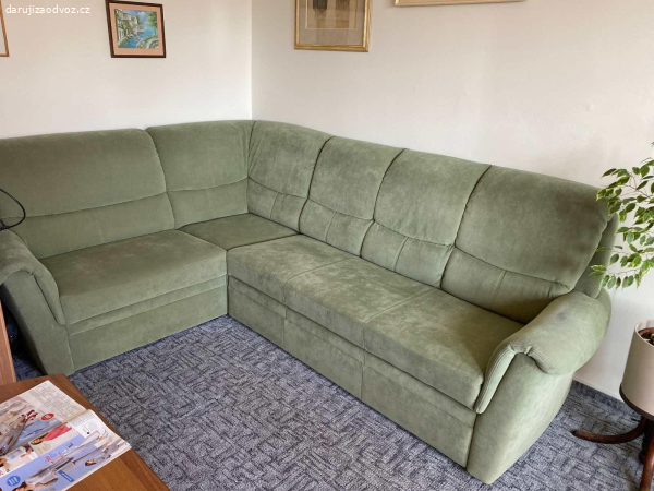 Daruji za odvoz rohovou sedacku, zelene barvy