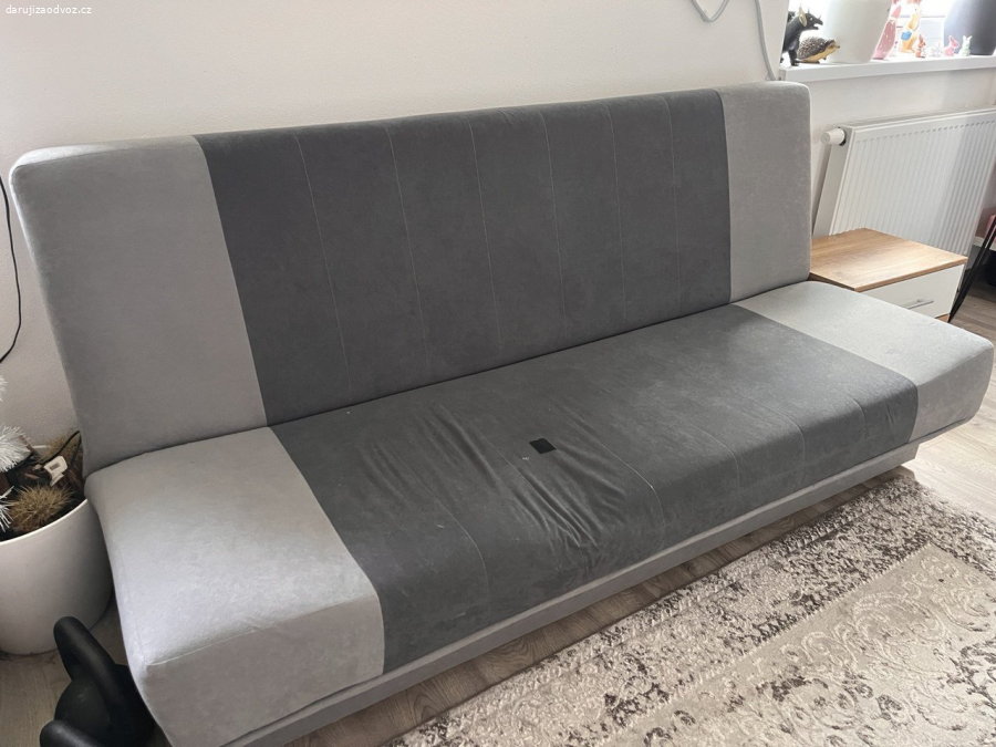 Daruji za odvoz rozkládací gauč 190 × 60(120) cm