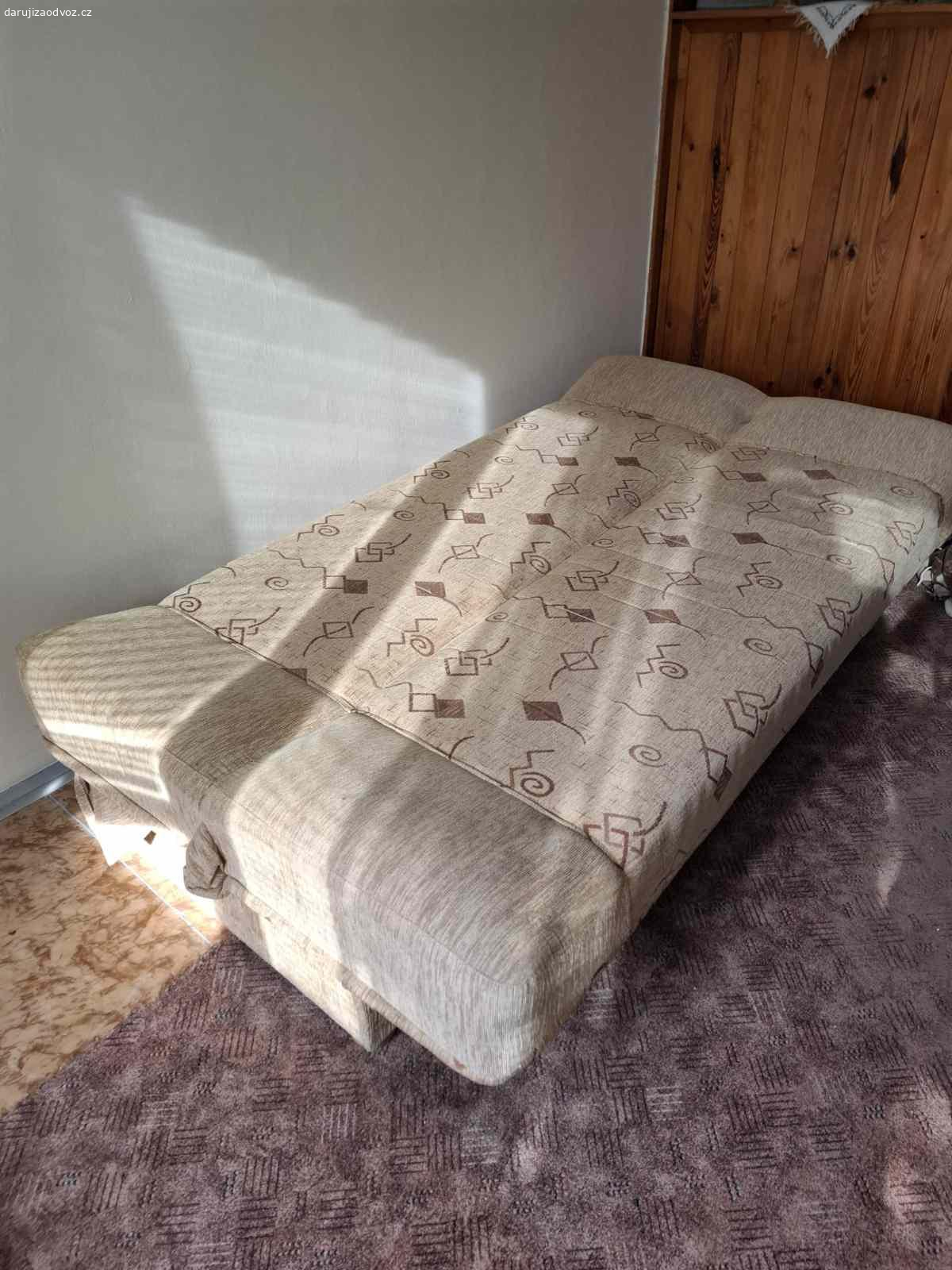 Daruji za odvoz rozkládaci pohovku. Rozkládací pohovka viz foto